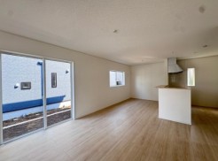 八王子市泉町