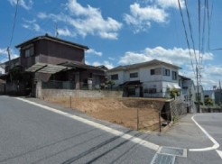 千葉市緑区誉田町1丁目